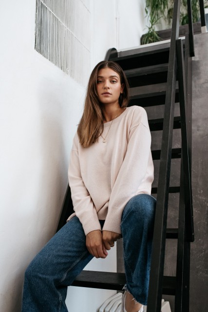 Dorly - Elegantný sveter z kašmíru a vlny