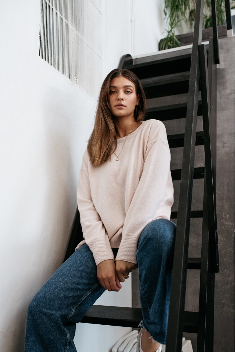 Dorly - Elegantný sveter z kašmíru a vlny