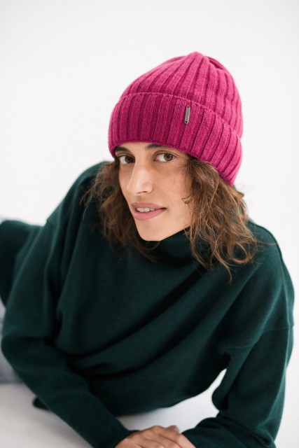 Barolo - Dámska vlnená čiapka, 90% merino vlny