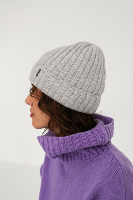 Barolo - Dámska vlnená čiapka, 90% merino vlny