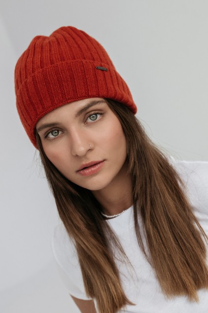 Barolo - Dámska vlnená čiapka, 90% merino vlny