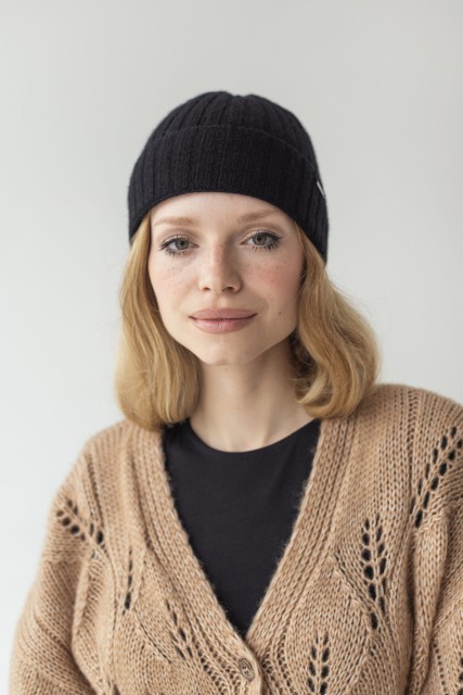 Barolo - Dámska vlnená čiapka, 90% merino vlny